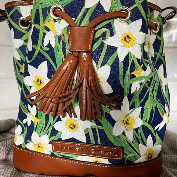 NWOT Dooney and Bourke - Picture 2 of 13